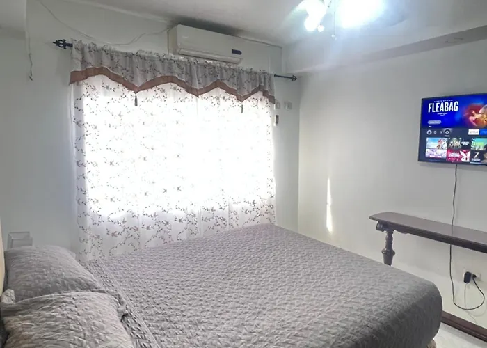 White River Suite, Luxury Apartamento Ocho Ríos